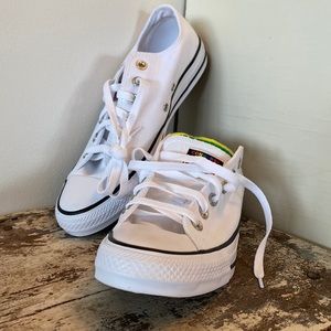 Converse low top multi tongue
